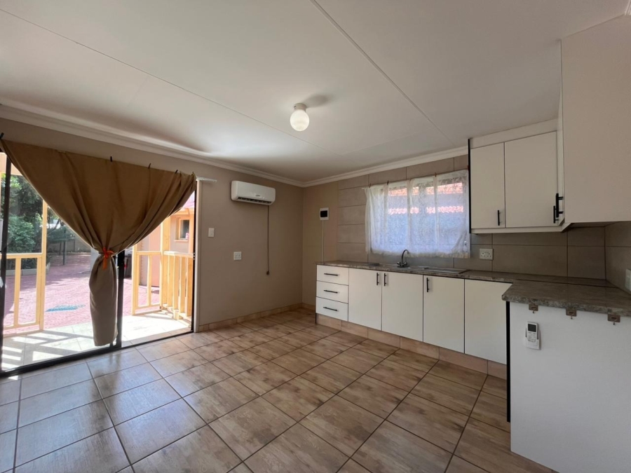 3 Bedroom Property for Sale in Geelhoutpark North West